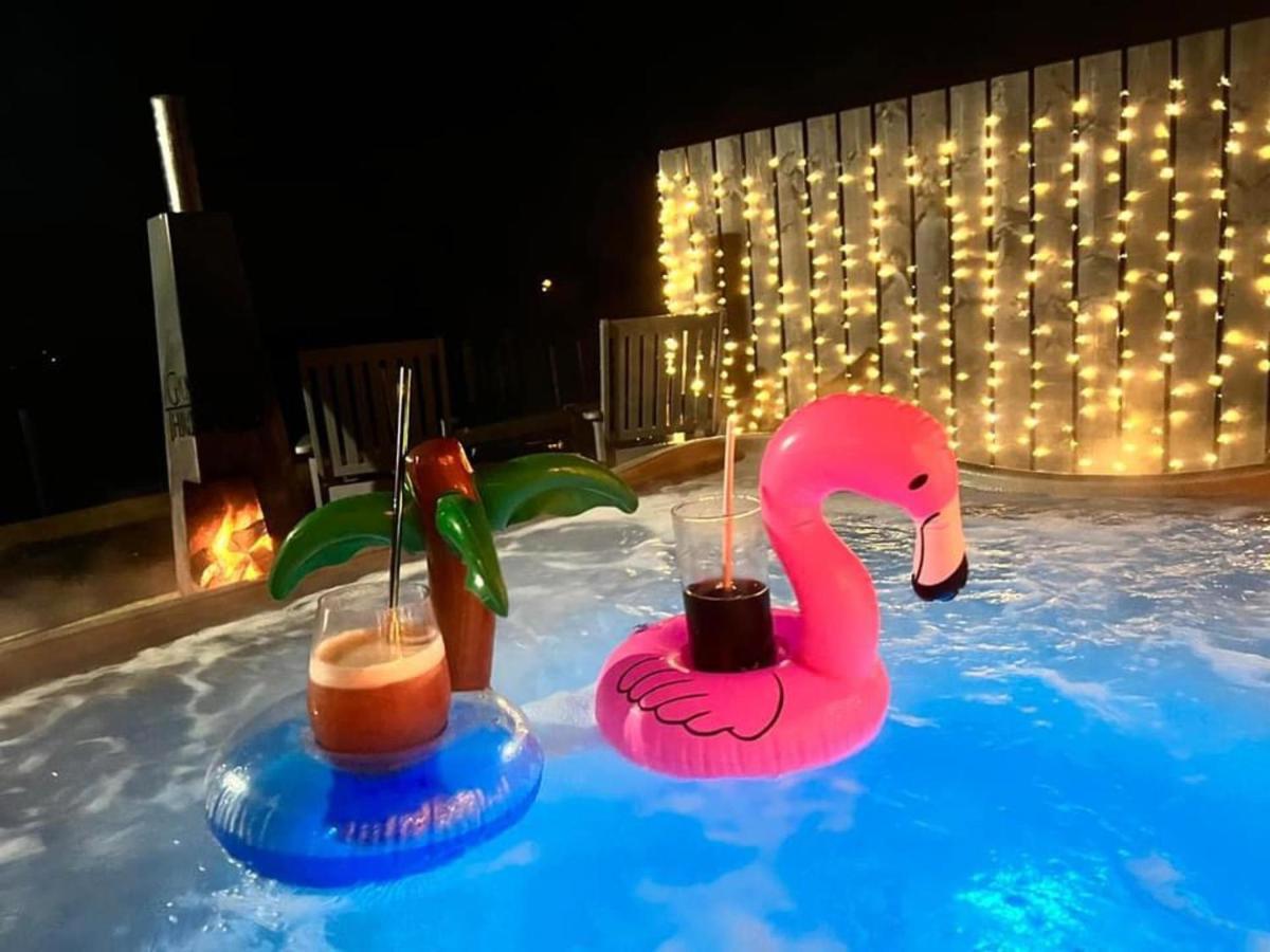 باليمينا Deerfin Rentals Private Chalet With Hot Tub المظهر الخارجي الصورة